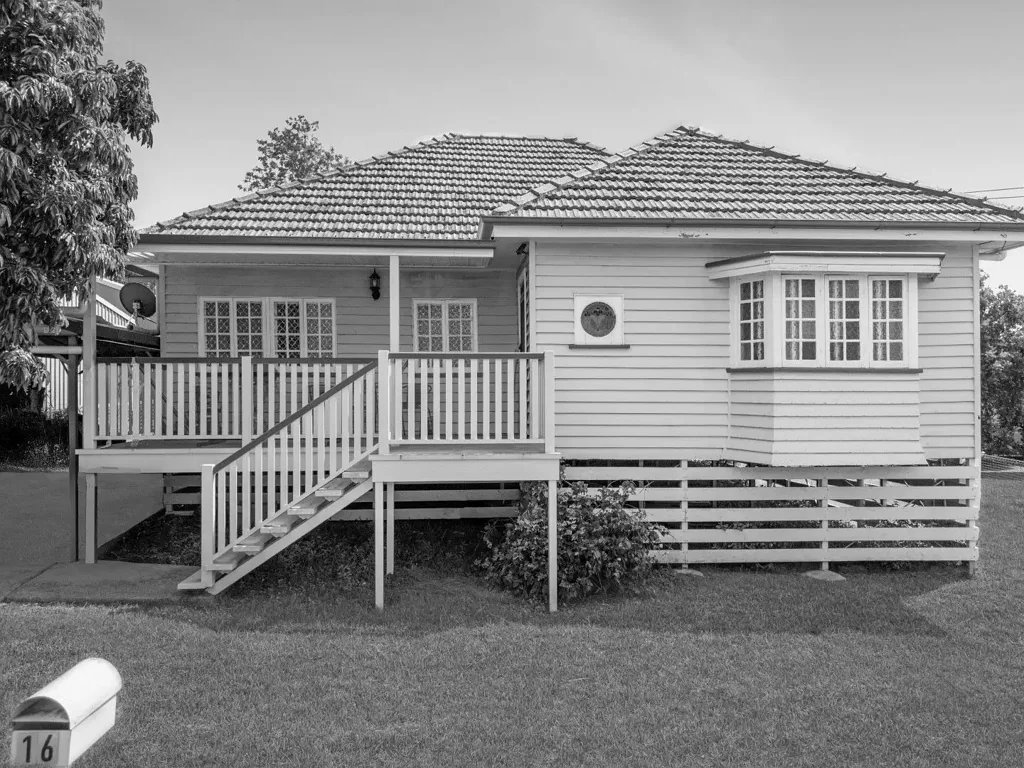 16 Kitchener Street, Booval, QLD 4304