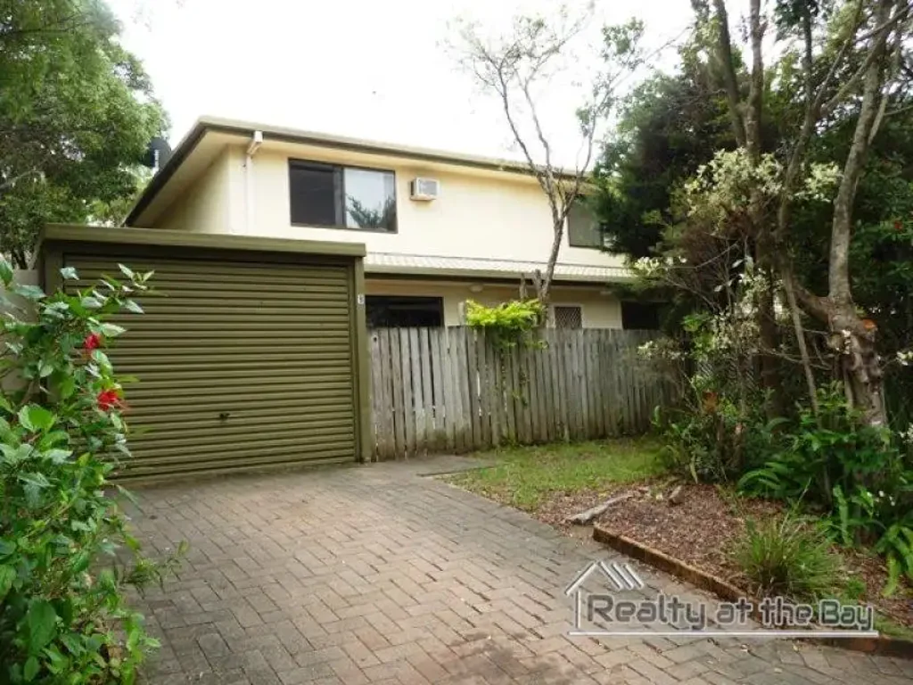 Labrador 2 Bedroom COMING SOON...Neat and Tidy 2 Bedroom townhouse