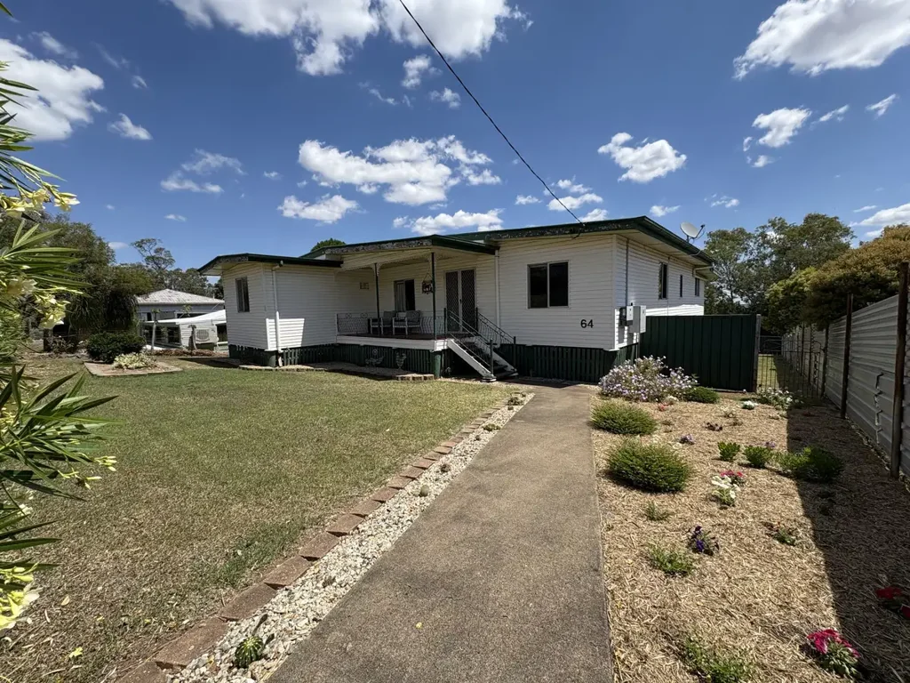 64 Wallace Street, Bell, QLD 4408
