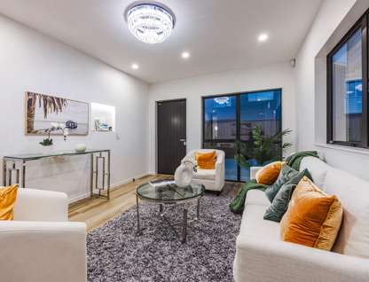 1D Great South Road, Papatoetoe, Manukau City, Auckland, 4房, 2浴, 城市屋