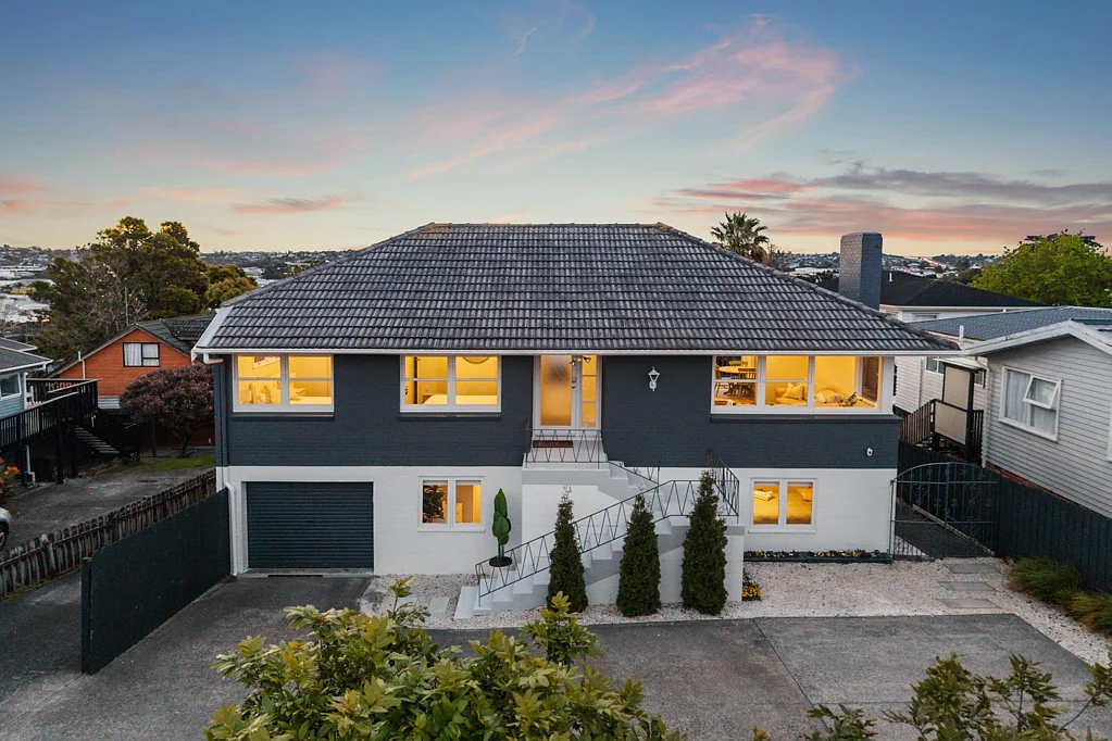 Forrest Hill 6Zimmer WESTLAKE ZONE  DUAL ACCOMMODATION  SOLID BRI...