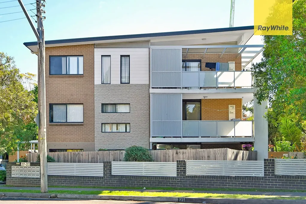 Granville 2 Slaapkamer Renovated 2bed in a convenient location