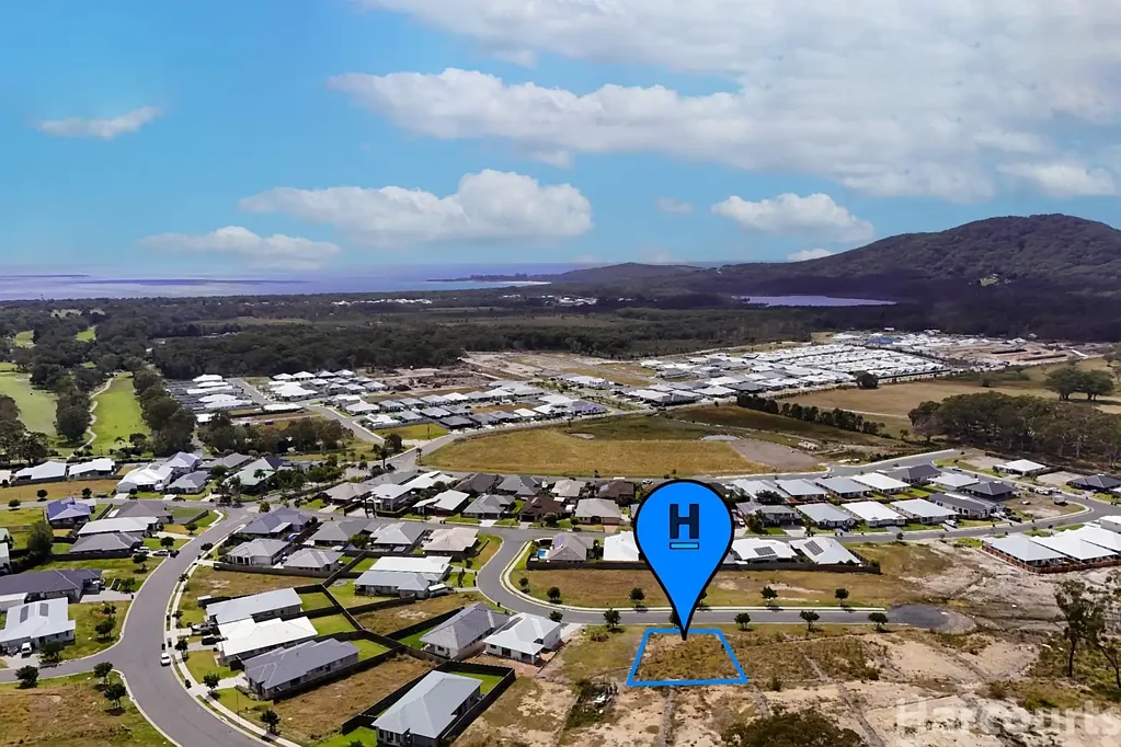 15 Koondooloo Crescent, South West Rocks, NSW 2431