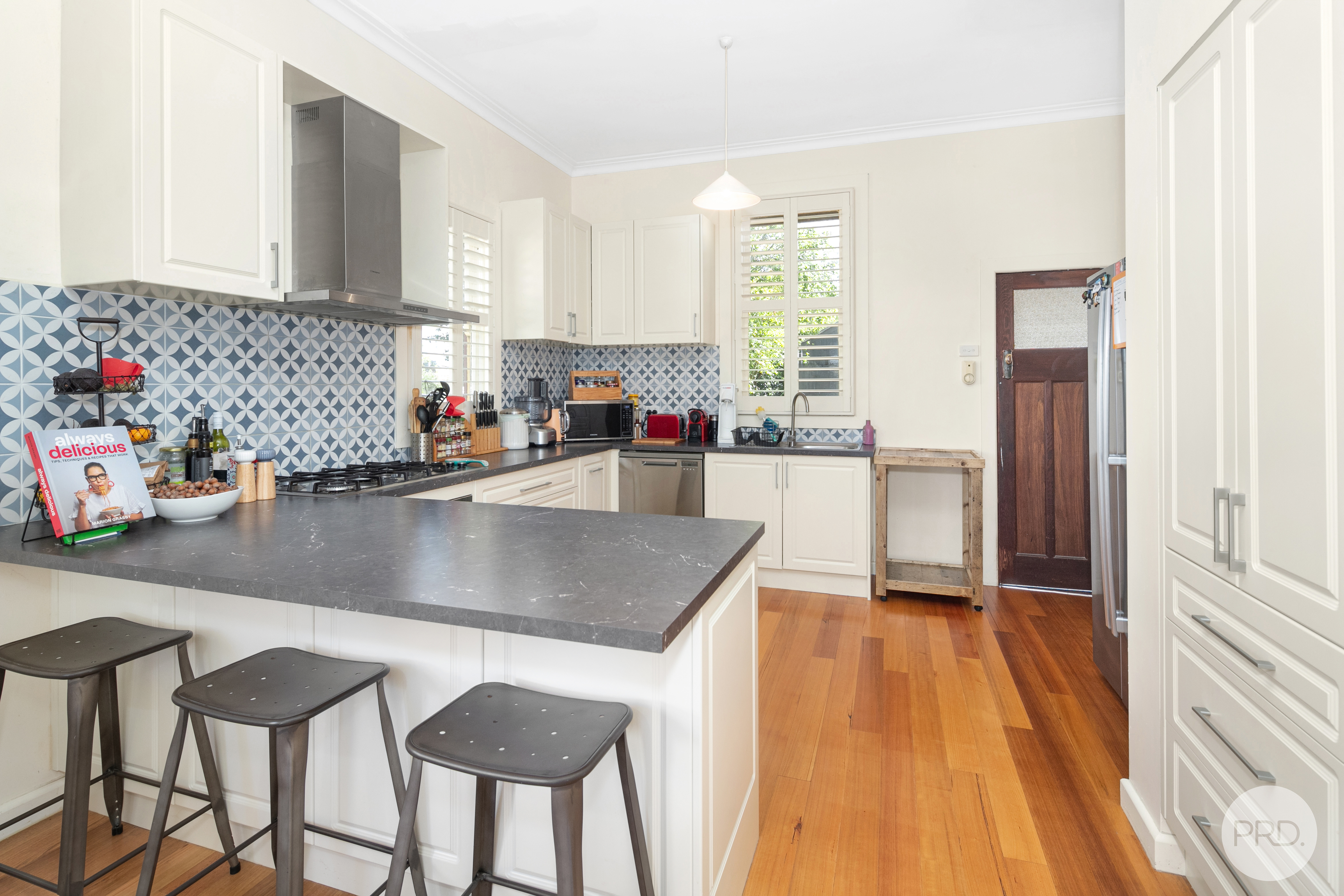 18 QUEEN VICTORIA ST, NEWINGTON VIC 3350, 0 chambres, 0 salles de bain, House