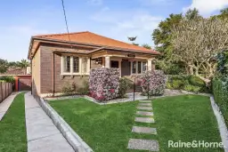 4 FINLAYS AVE, Earlwood