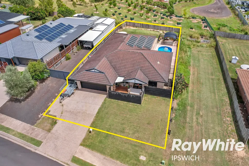 38 Honeyeater Place, Lowood, QLD 4311