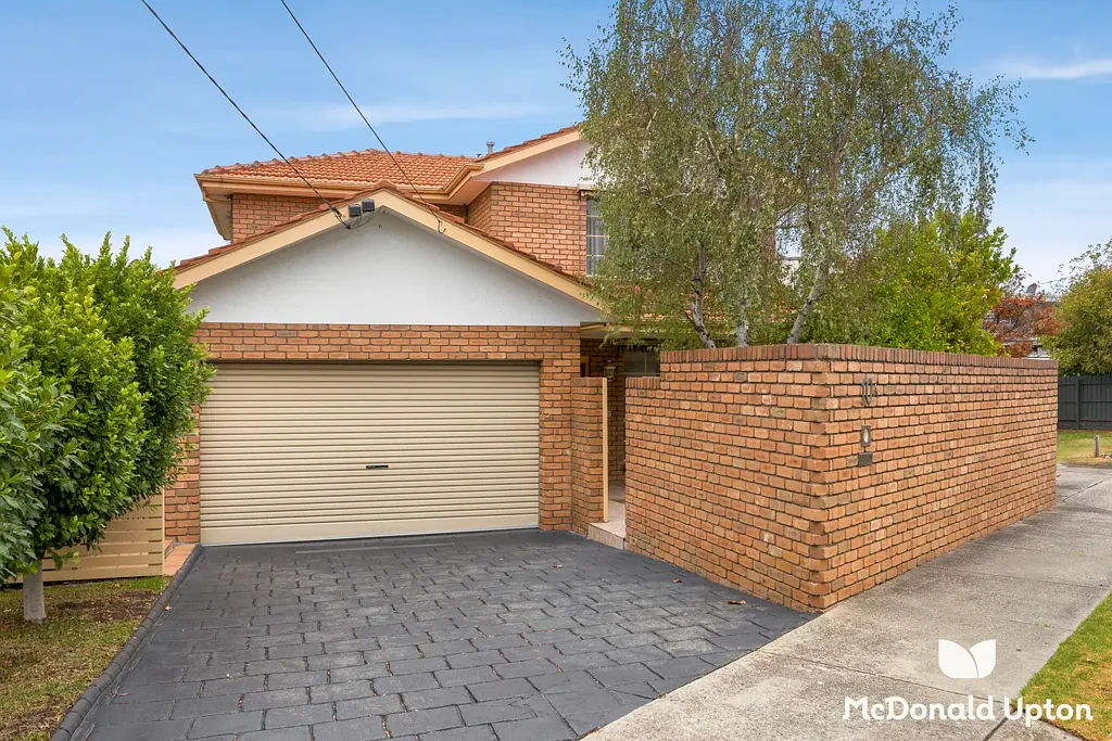 1/10 Bulla Road, Essendon, VIC 3040