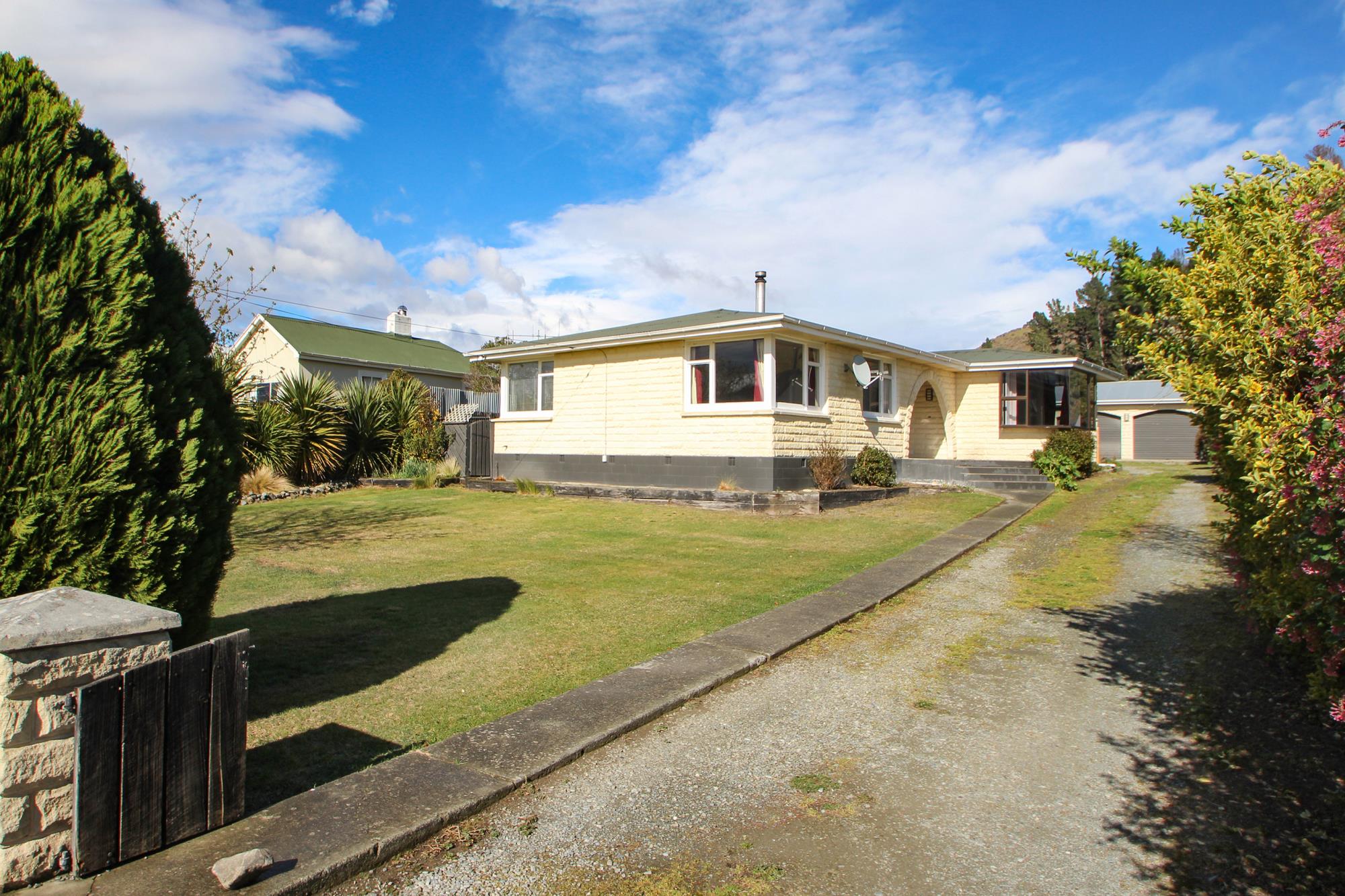 13 Bowen Street, Kurow, Waitaki, 3部屋, 1バスルーム