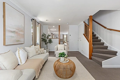 ਰਹਿਣ ਵਾਲਾ ਕਮਰਾ - 4A Inkerman Street, Newington, VIC 3350