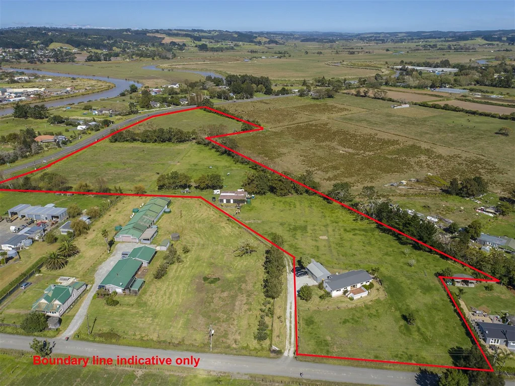 Helensville 4房  10+ Acres of Flat Land - Priced Well Below CV!