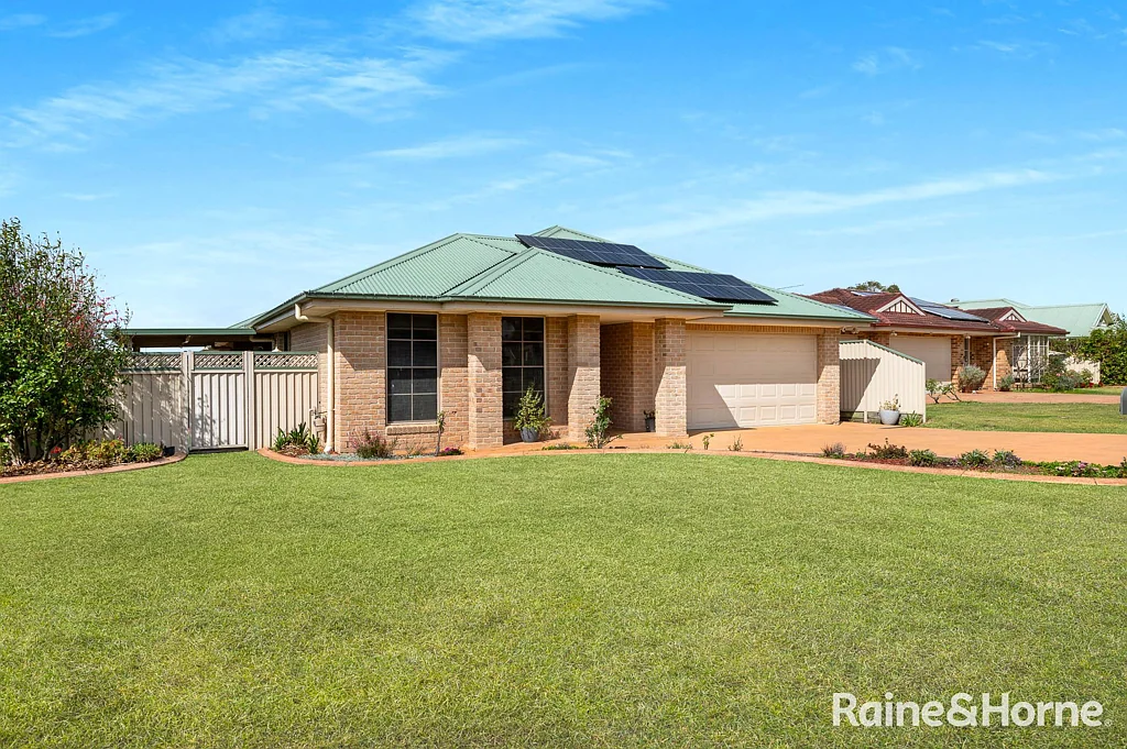 1 Lacebark Grove, Worrigee, NSW 2540