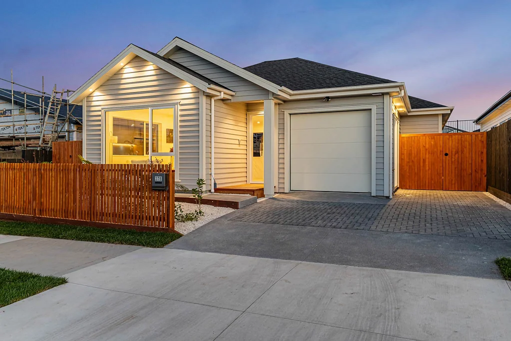 Milldale 4ห้องนอน Family Home with Dual Master Comfort