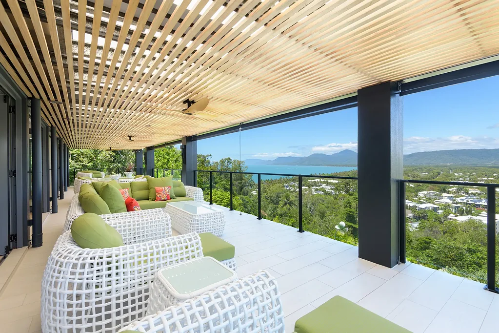 Port Douglas 4 Bedroom An Architectural Masterpiece with Unrivaled Views