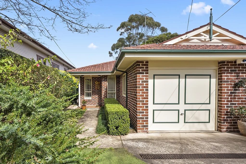 1/11 Currawong Avenue, Normanhurst, NSW 2076