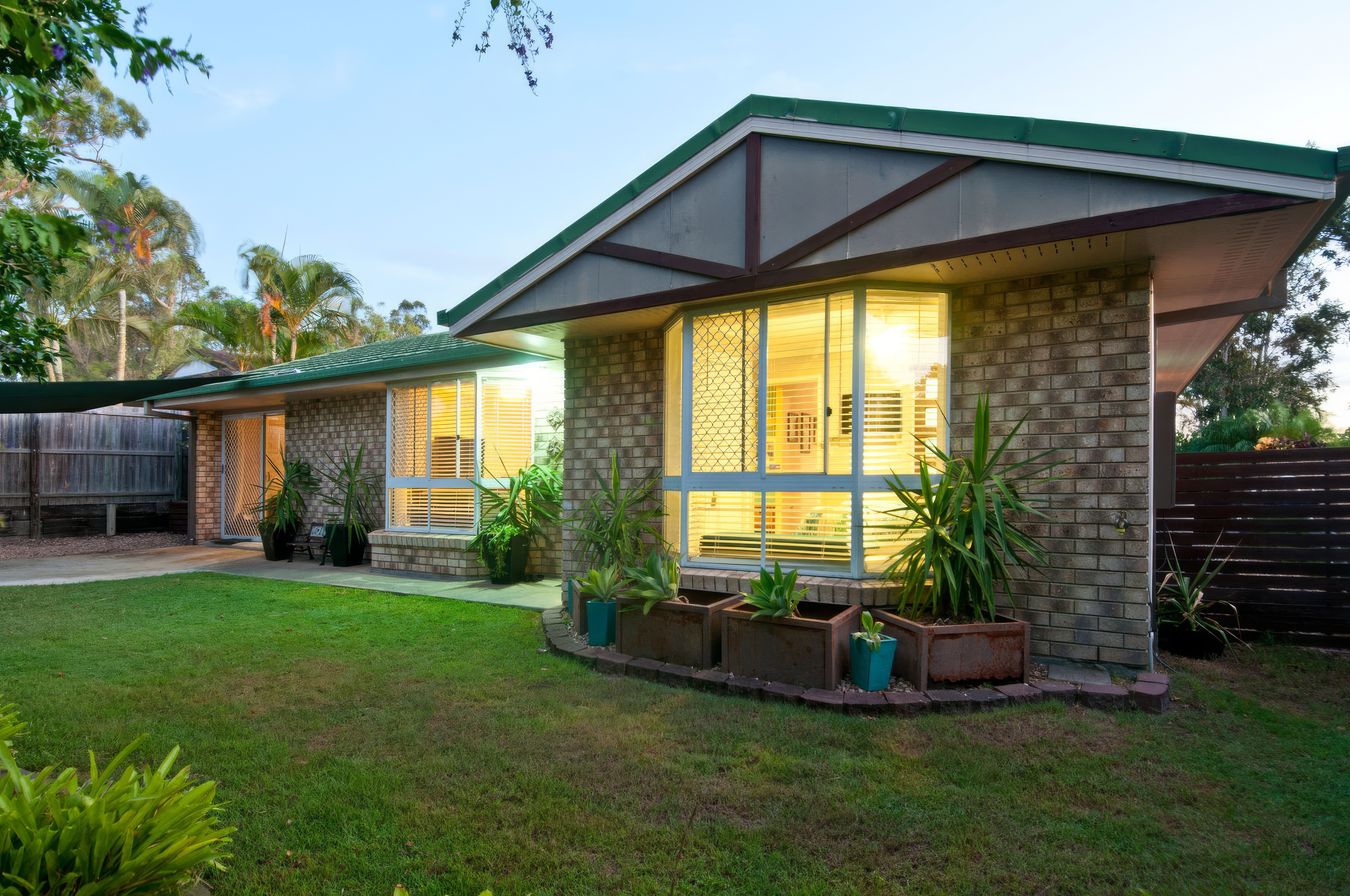 23 DEBANIE CT, MARSDEN QLD 4132, 0 Schlafzimmer, 0 Badezimmer, House