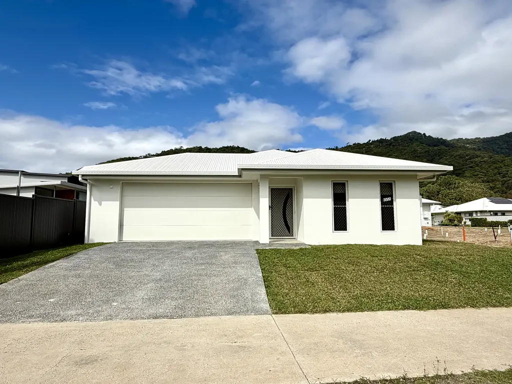 Brand New 4-Bedroom Home in Premium Smithfield Location