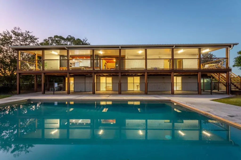 Marburg 4房 19 英亩度假村式生活。 Resort Style Living on 19 Acres.