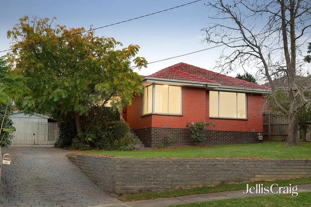 Watsonia North 3 Slaapkamer Warm And Inviting With Future Possibilities