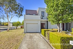 29/39 Astley Crescent, Point Cook