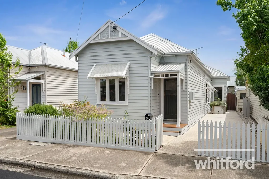 Geelong West 2कमरा Charming, convenient & immaculately presented