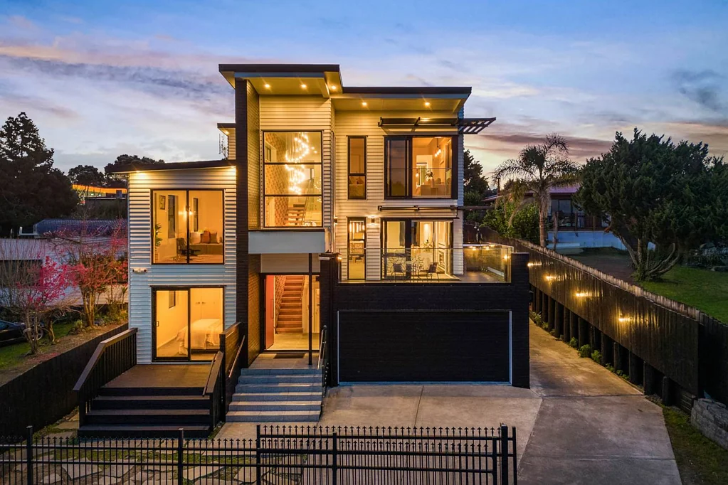 8A Palmer Avenue, Glen Eden, Waitakere City, Auckland