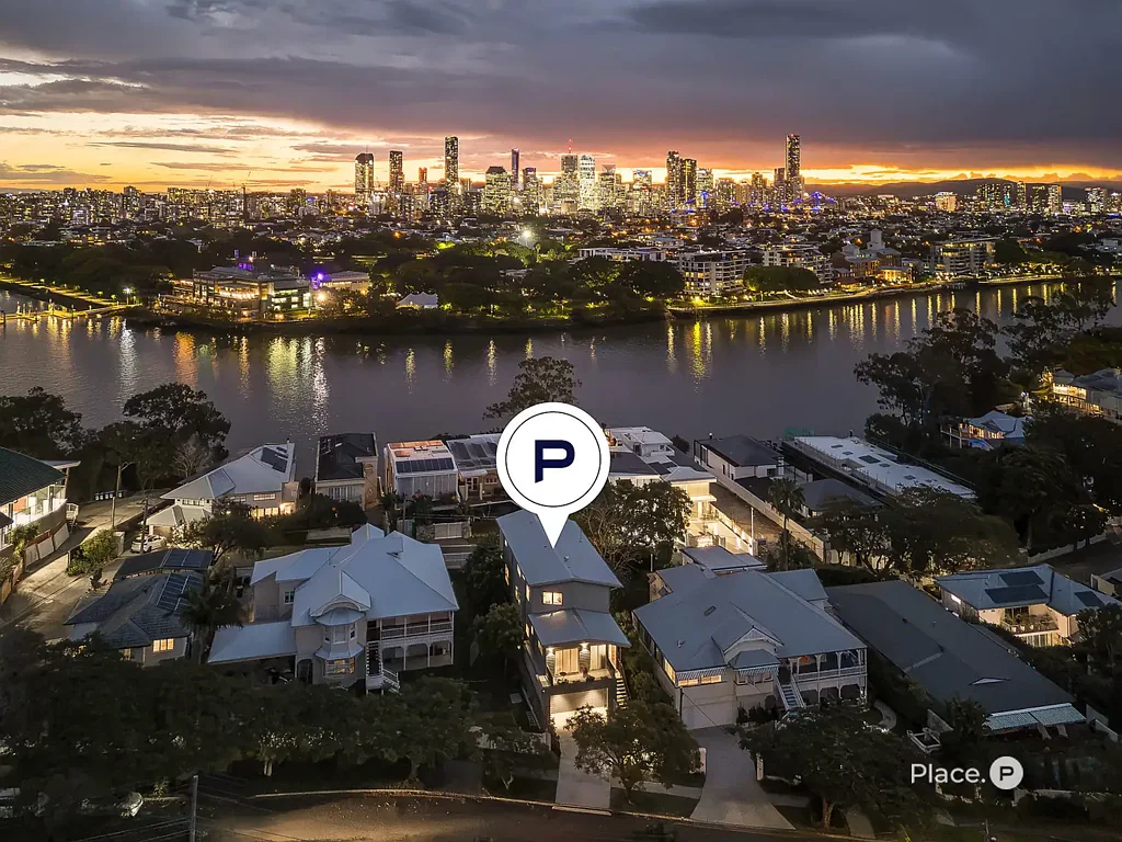 Hawthorne 4房 雅致家庭生活，尽享城市天际线美景 Sophisticated Family Living with City Skyline Views