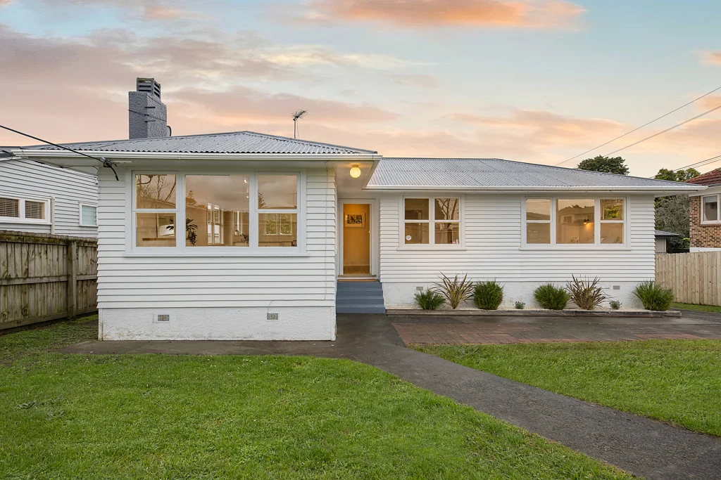 1/221 Birkdale Road, Birkdale, North Shore City, Auckland