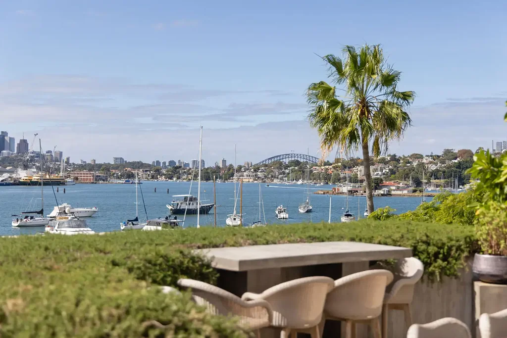 Drummoyne 4chambre Waterfront living & harbour panoramas in SJB-designed 'The Isles’