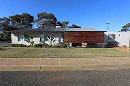 54 Saltbush Road, Kambalda West
