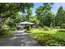 6 Mary Cairncross Avenue, Maleny