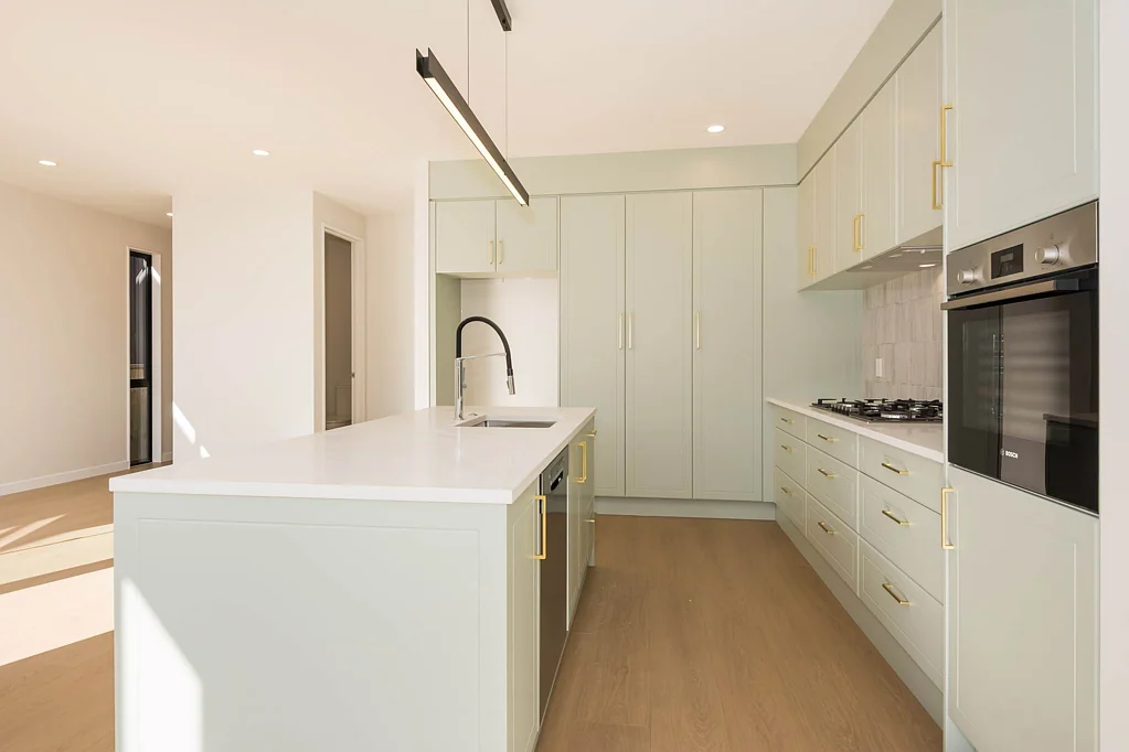 Brand new executive style four bedroom house i...