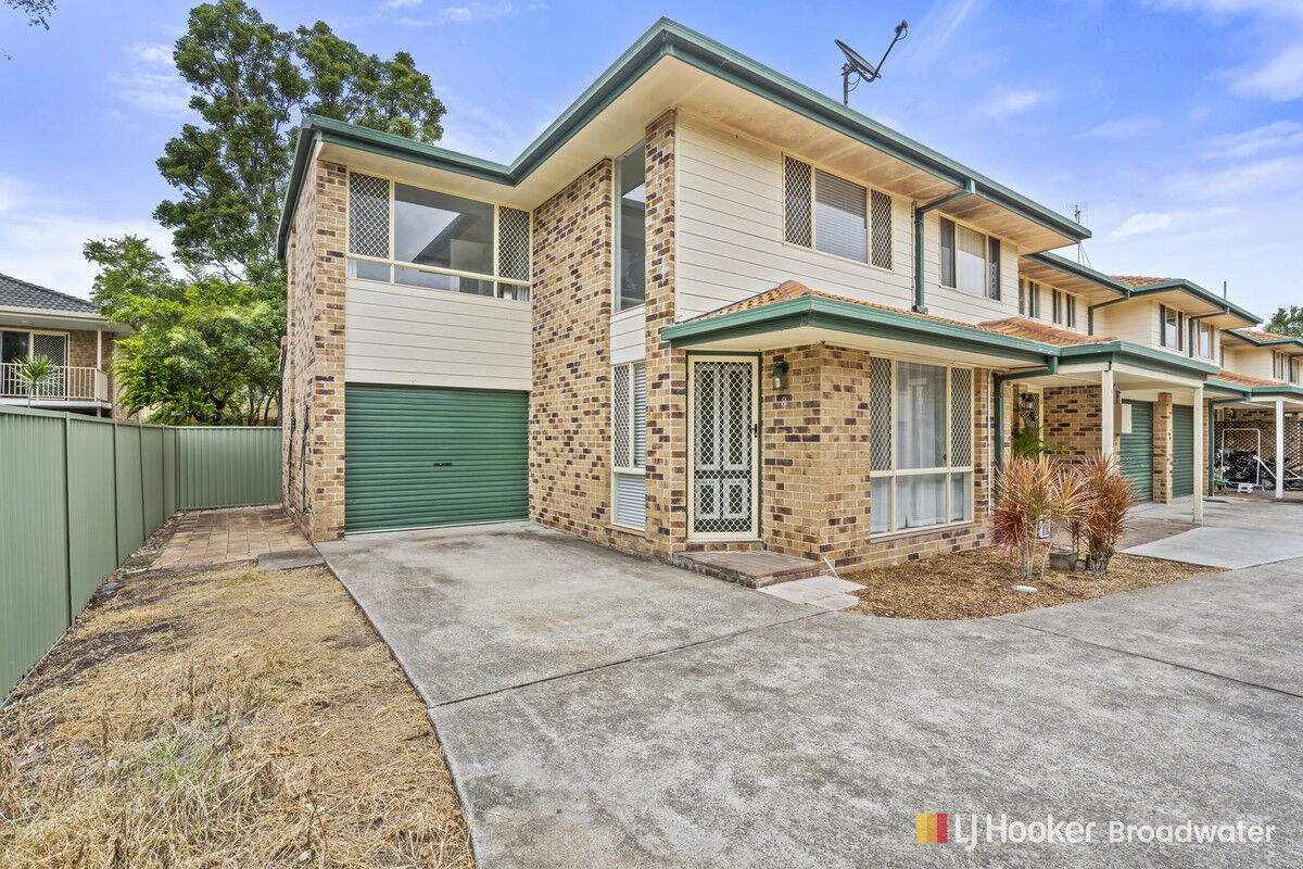 UNIT 8 5 AHERN ST, LABRADOR QLD 4215, 0部屋, 0バスルーム, Townhouse