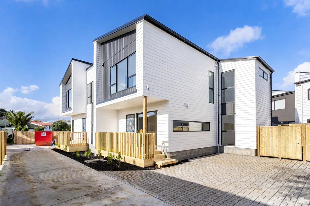 Modern Luxury. Unbeatable Location