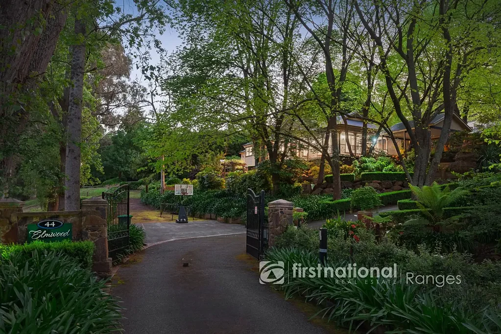 44 Old Beaconsfield Road, Emerald, VIC 3782