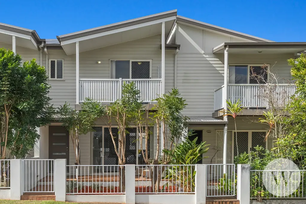 Everton Park 3房  Great-Sized Townhouse in a Sought-After Location