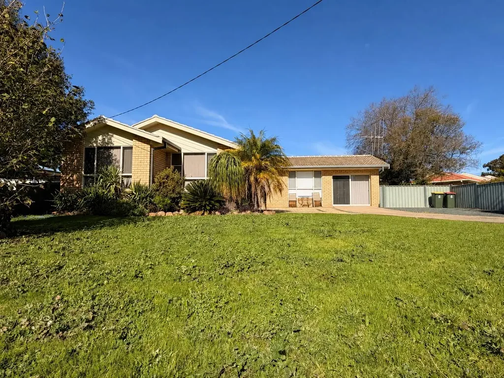 4-Bedroom Home with Spacious Shed & Outdoor Entertaining
