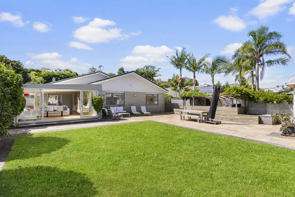 35 The Circle, Manly, Rodney, Auckland