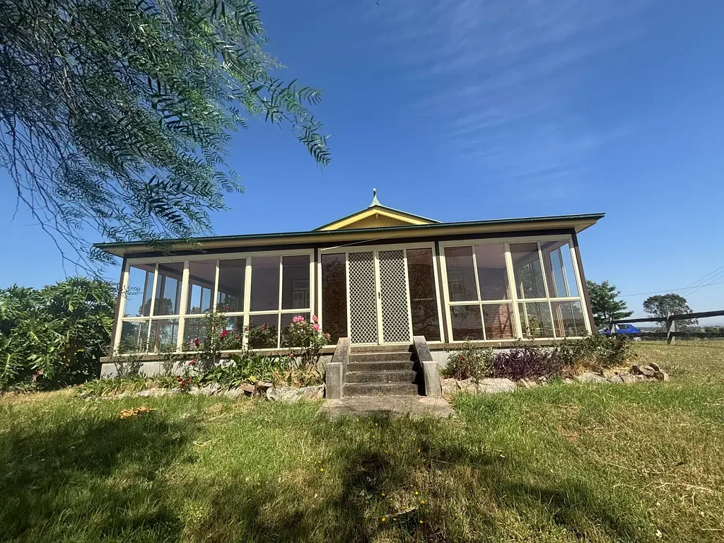 Elegant Country Home in Branxton