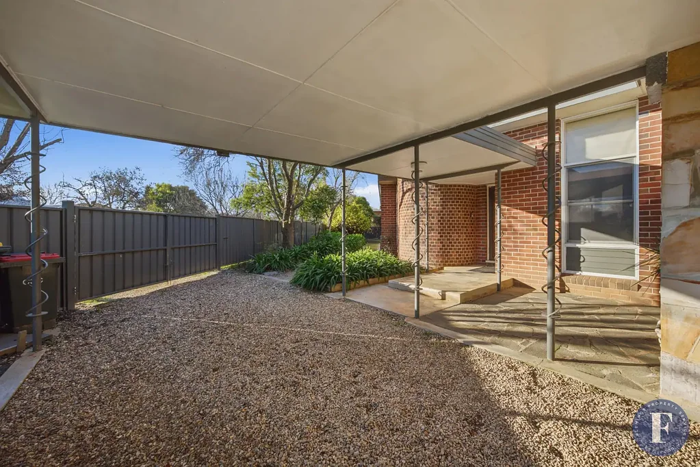 Cootamundra 4ਬੈੱਡਰੂਮ Versatile Family Home in Central Location