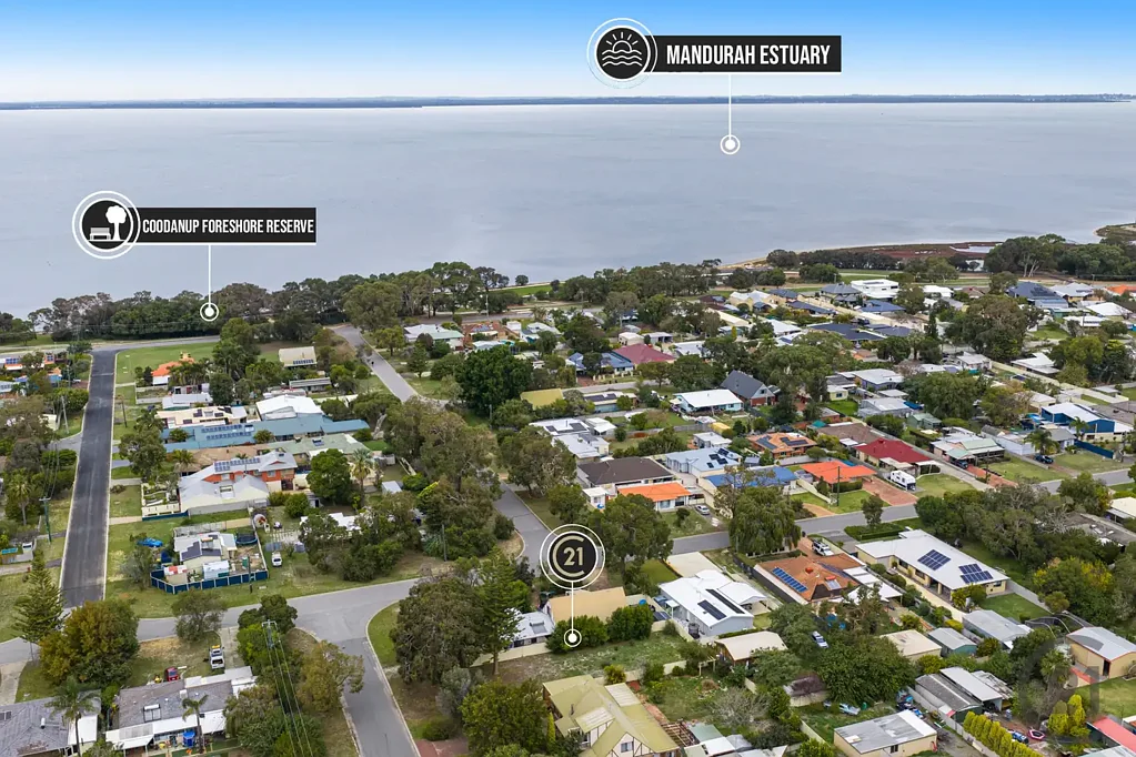 Coodanup Opportunity not to be missed - Rare titled block!!