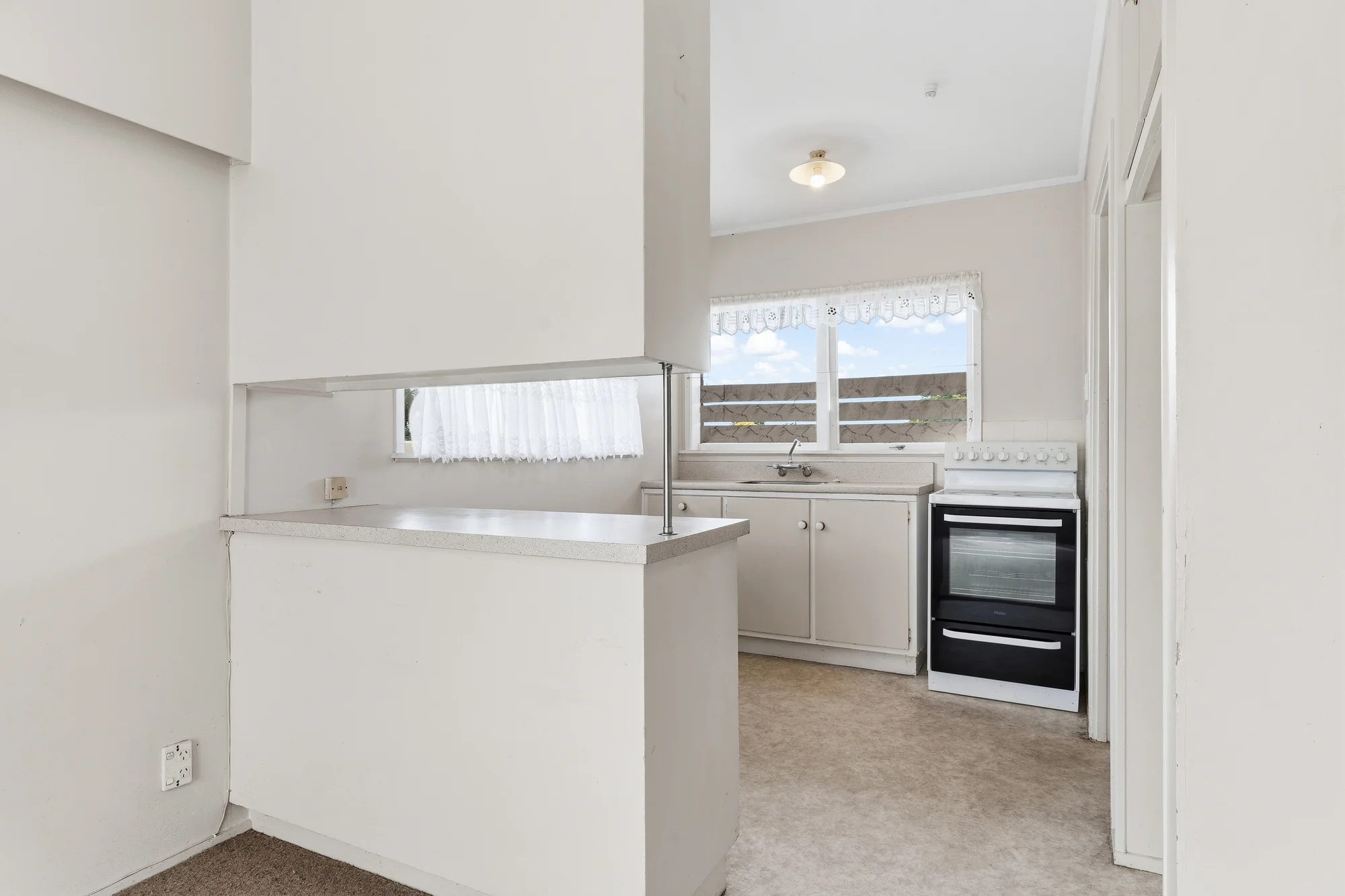 321 Wairau Road, Totara Vale, photo 4