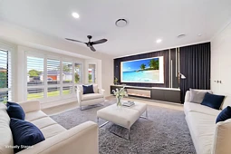 23 Ambleside Drive, Northpark