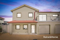 5/39-41 Canarys Road, Roselands