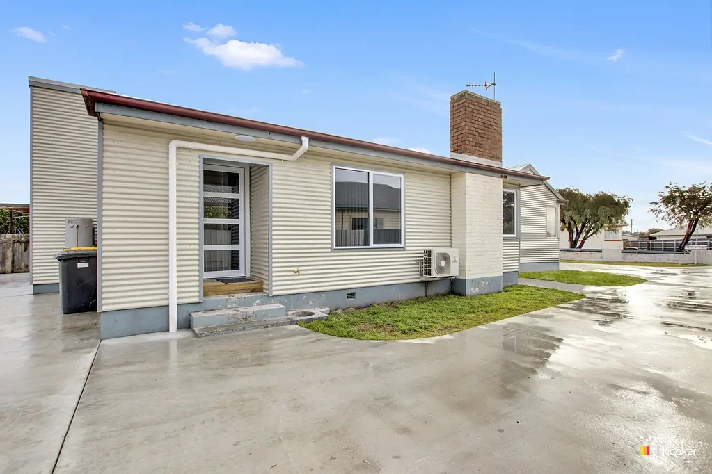 Modern Two Bedroom Gem