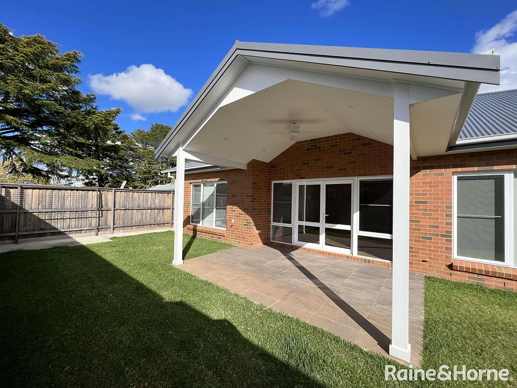 Centrally Located Townhouse