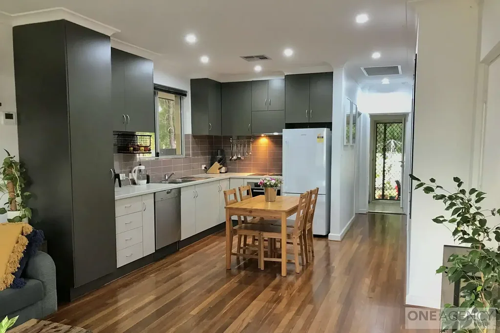 Stirling 2कमरा Peaceful Position, Generous Landholding and Effortless Living