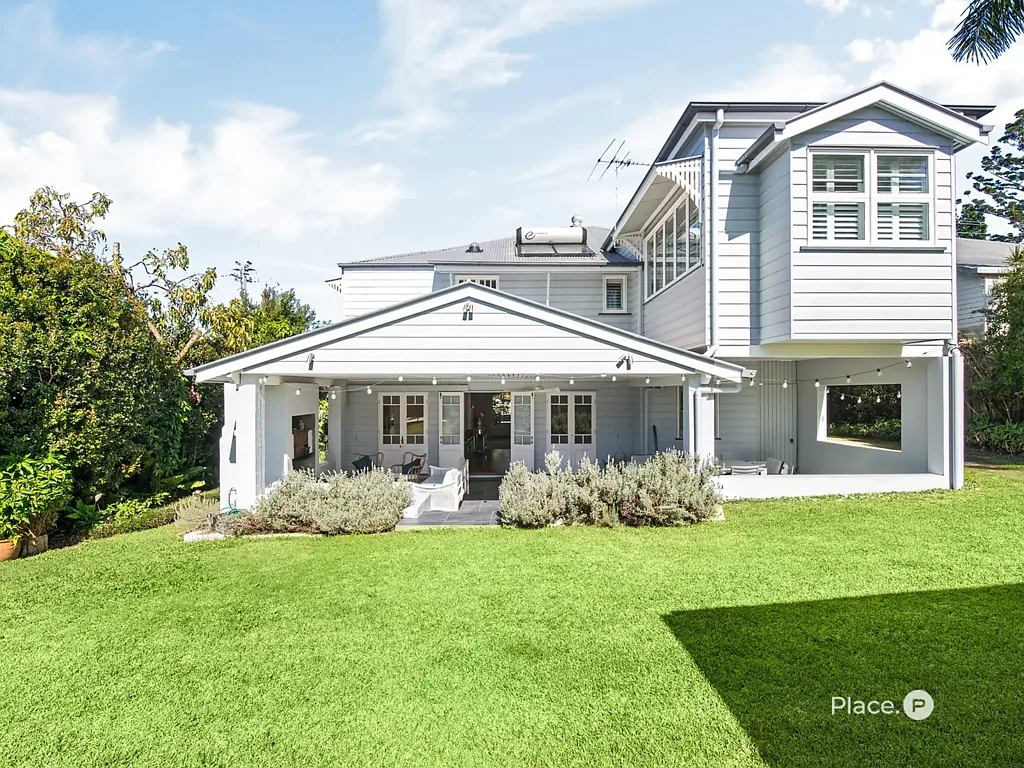 Norman Park 5Kwarto Exquisite four-bedroom prestige home with swimming pool and granny flat