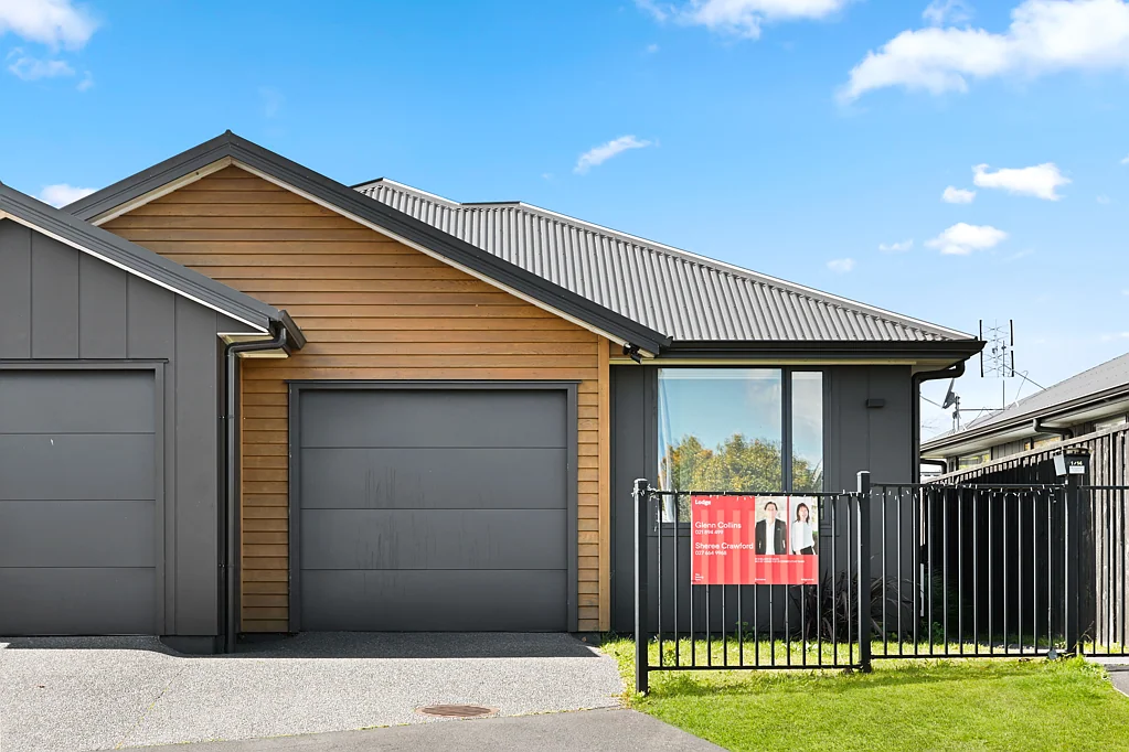 1/14 Mitcham Avenue, Forest Lake, Hamilton, Waikato