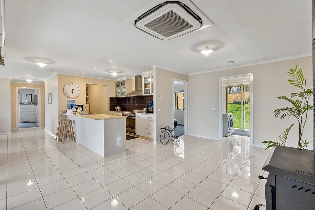 Boolarra  Modern Lifestyle Living ? 2.52 Acres