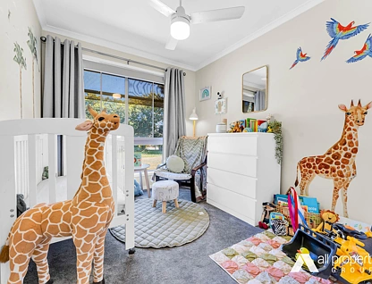 17-19 Erin Court, Gleneagle, QLD 4285, 3房, 1浴, 独立屋